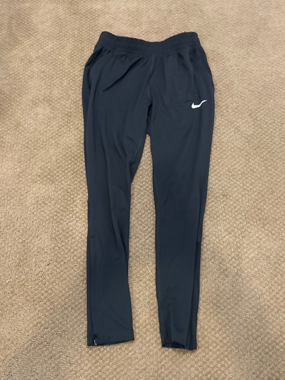 Nike Black Women's Athletic Leggings with White Swoosh